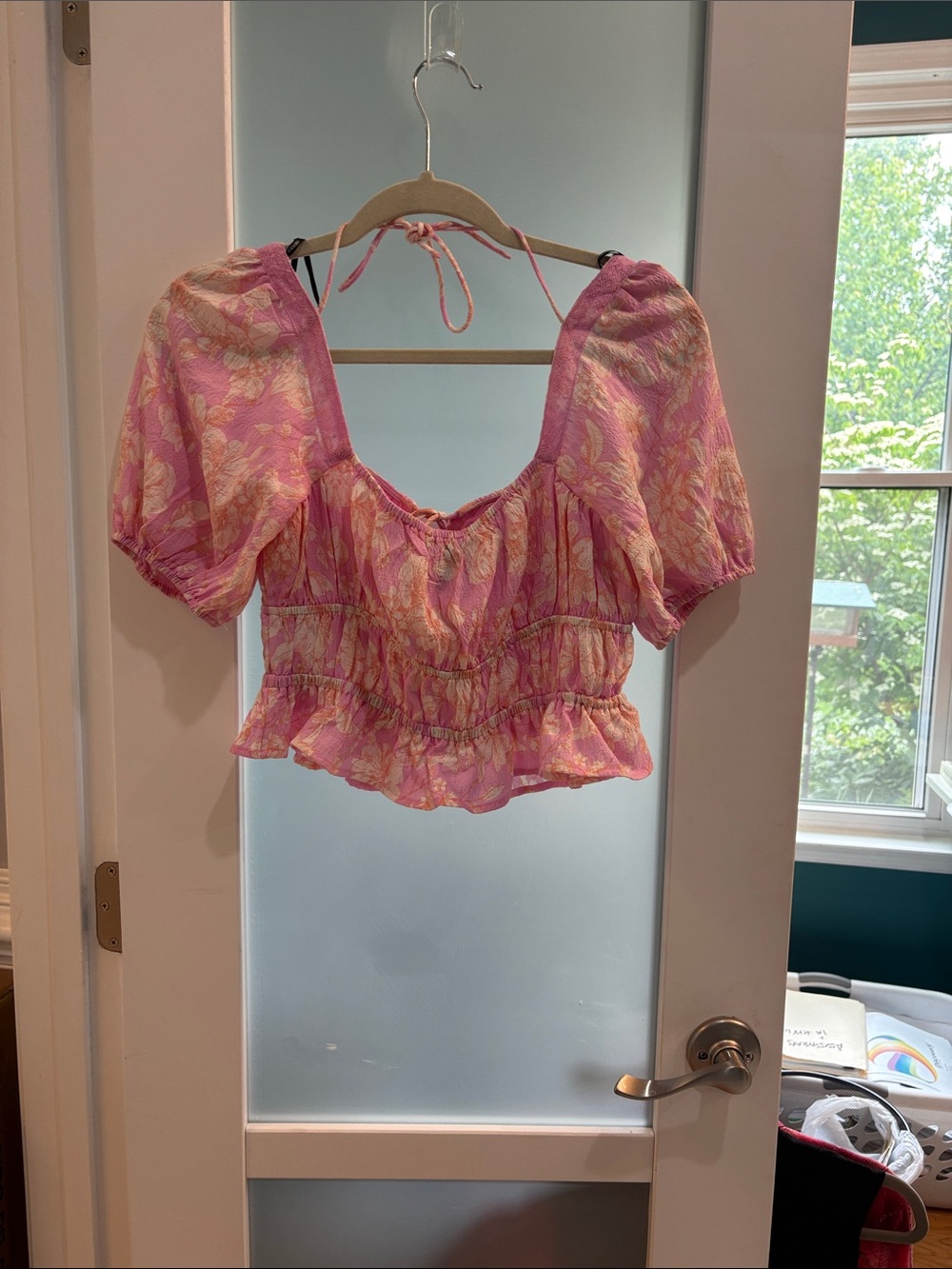 Forever 21 Pink Floral Puff-Sleeve Smocked Crop Top